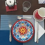 Pousada Cris Garden Bed&Breakfast