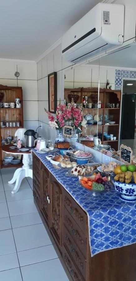 Cris Garden Hotel *