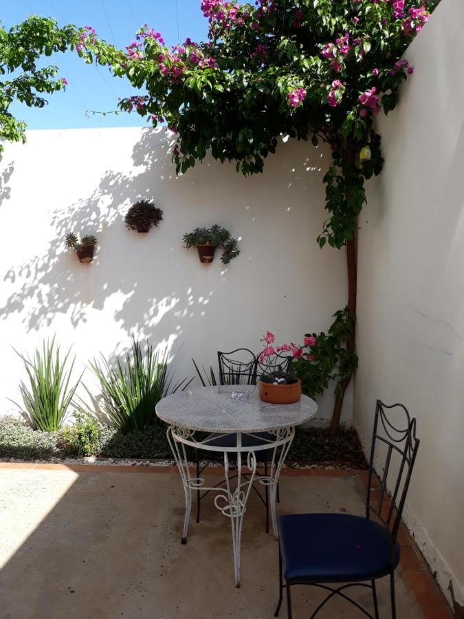 Hotel Cris Garden *